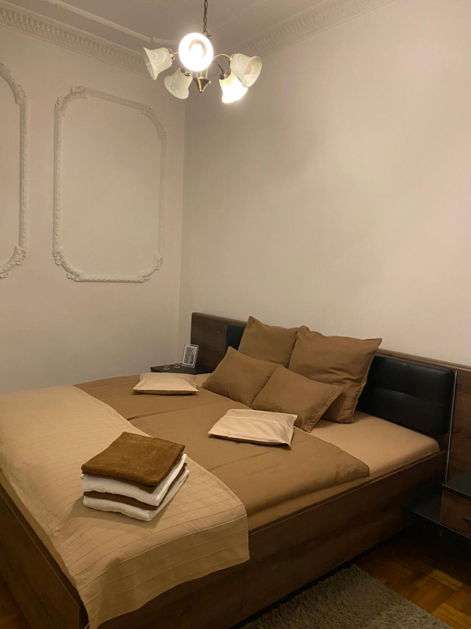 Come & Stay Apartments And Rooms City Center Budapest Exterior photo