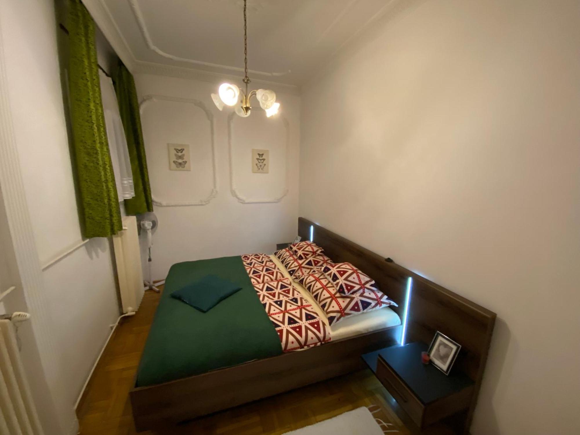Come & Stay Apartments And Rooms City Center Budapest Exterior photo