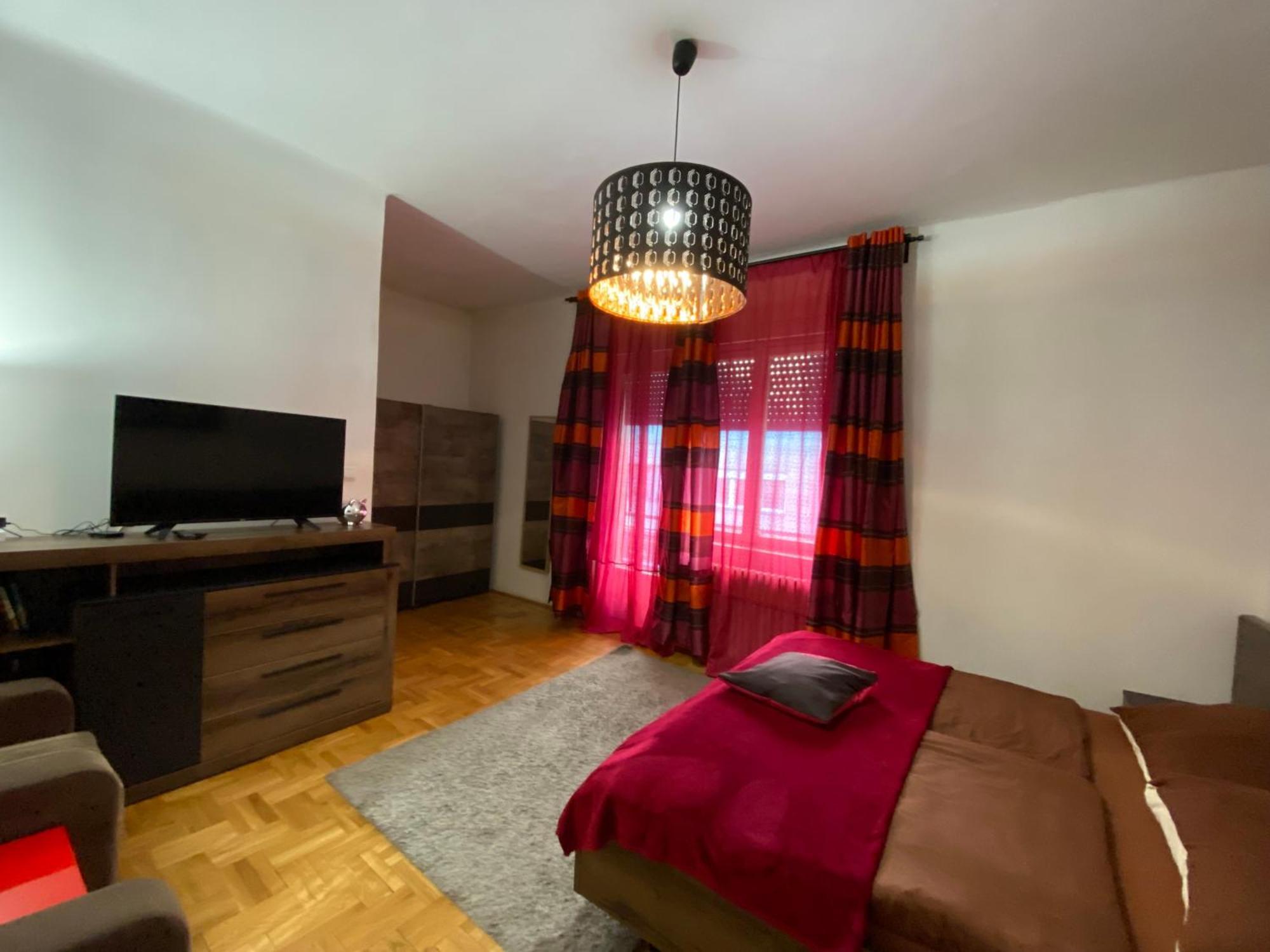 Come & Stay Apartments And Rooms City Center Budapest Exterior photo