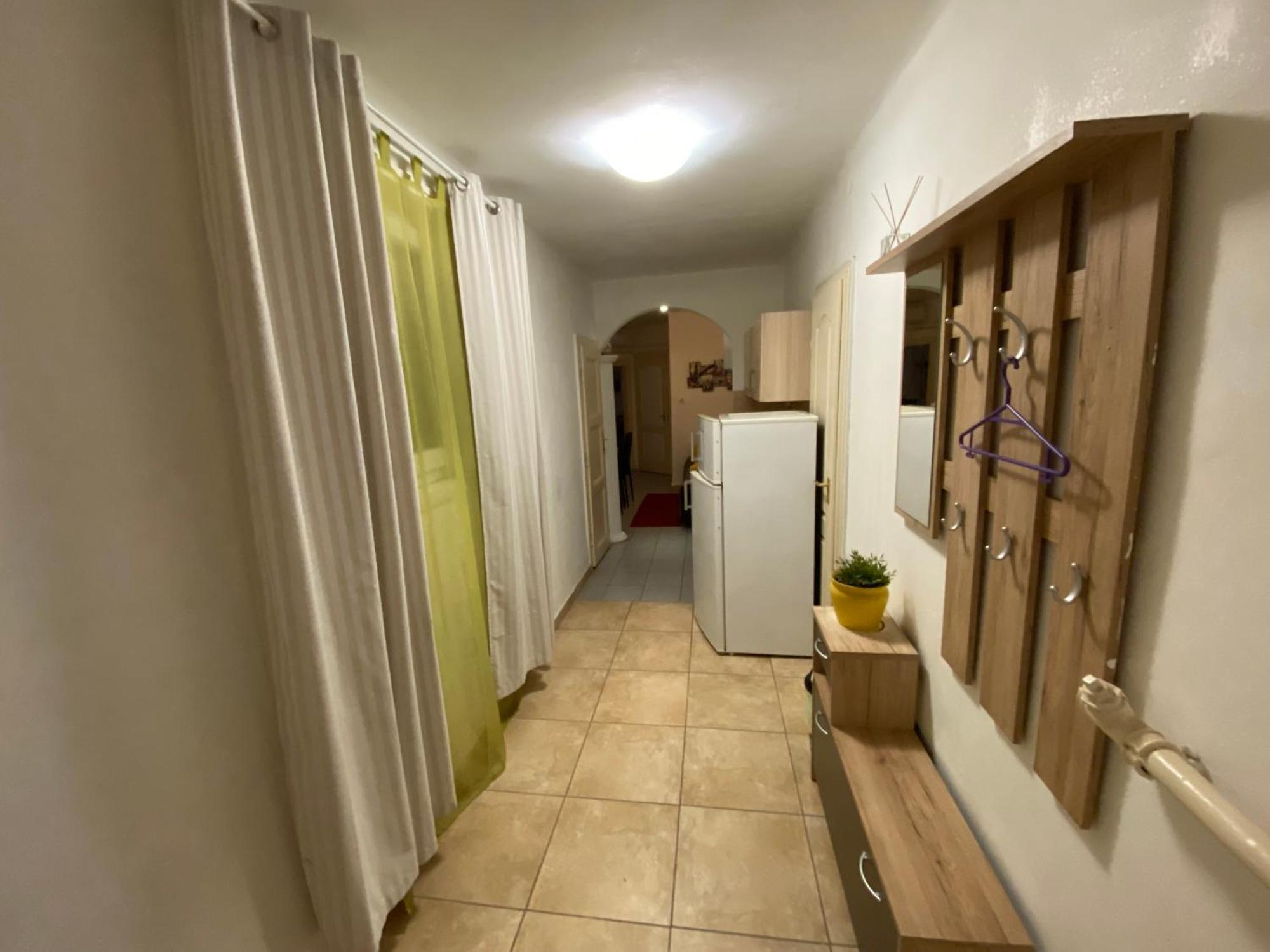 Come & Stay Apartments And Rooms City Center Budapest Exterior photo